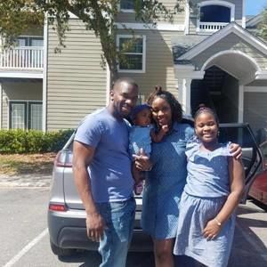 Meet your Posher, Stacey